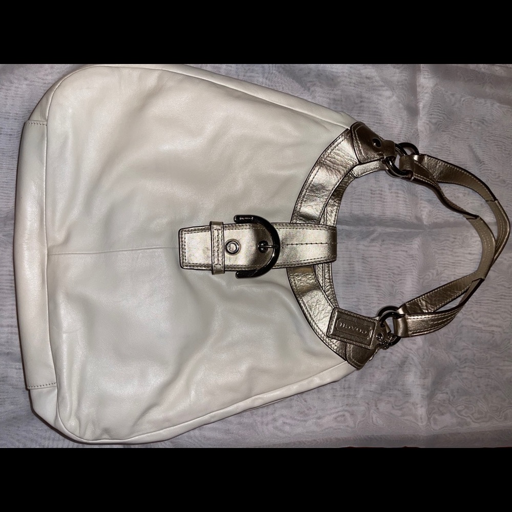 Coach tripple leather hobo bag